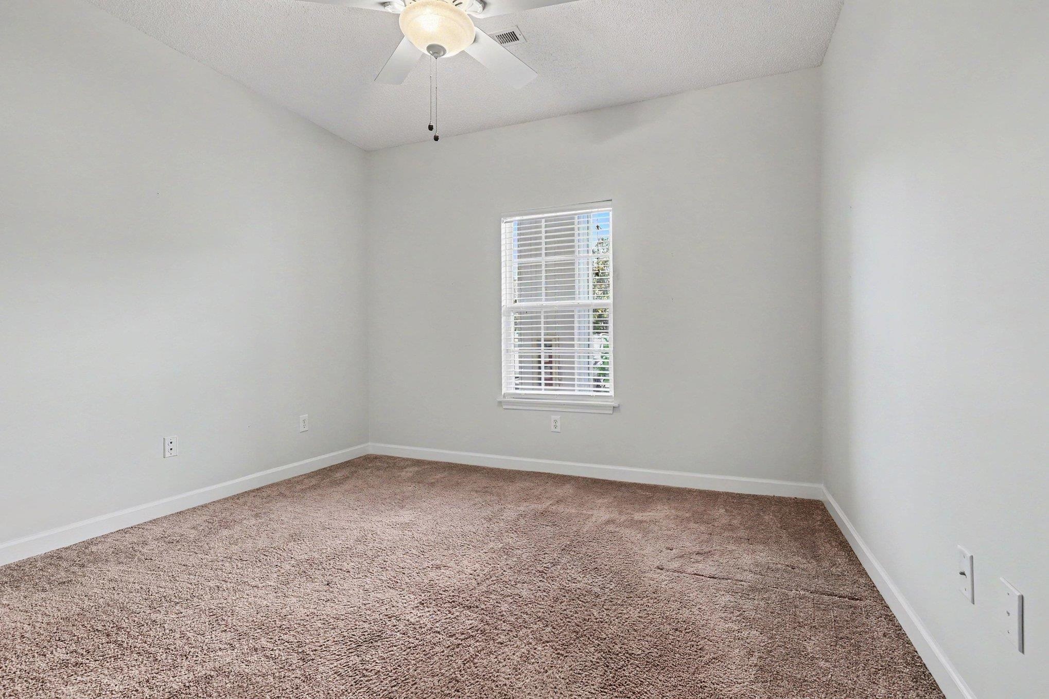 907 Knoll Shores Court, Unit 101 Murrells Inlet, SC 29576 - Photo 11 of 21