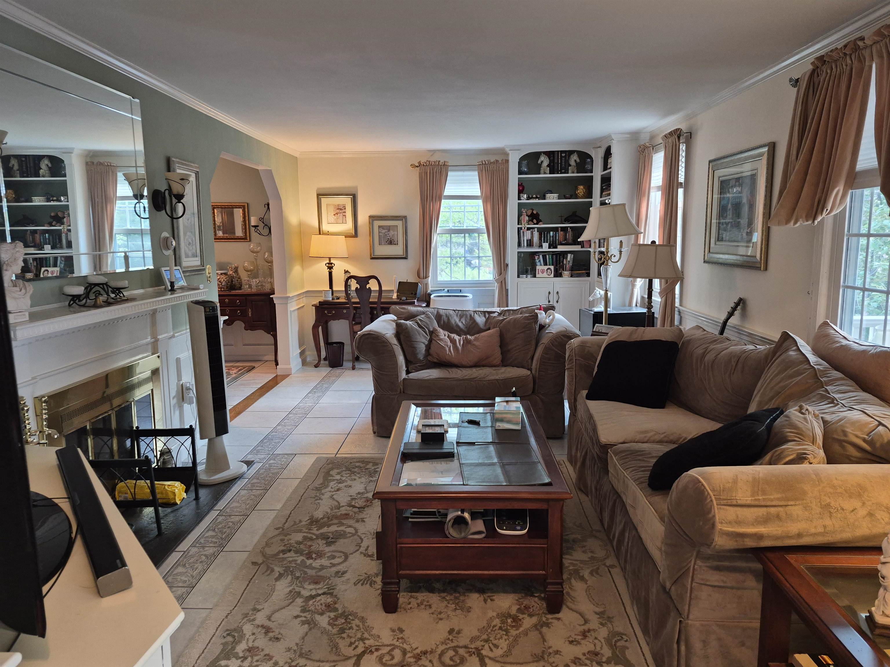 20 Shelburne Road Nashua, NH 03063 - Photo 9 of 41