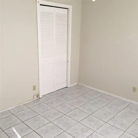 $1,550 | 1812 East Oakland Park Boulevard, Unit 33, Oakland Park, FL 33306