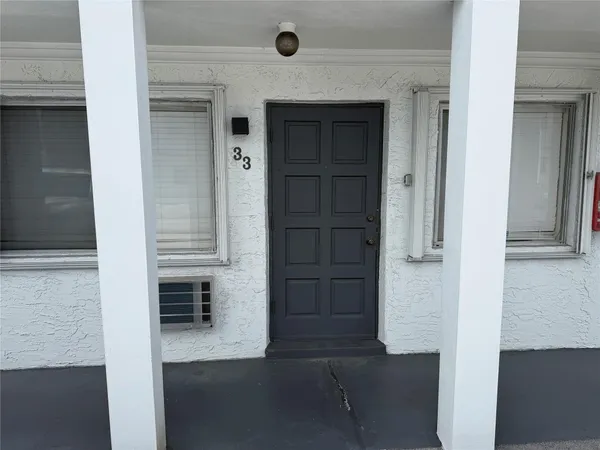 $1,550 | 1812 East Oakland Park Boulevard, Unit 33, Oakland Park, FL 33306