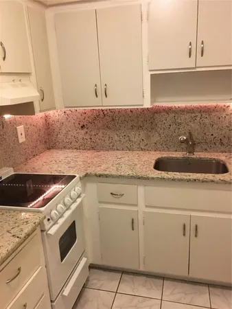 $1,550 | 1812 East Oakland Park Boulevard, Unit 33, Oakland Park, FL 33306