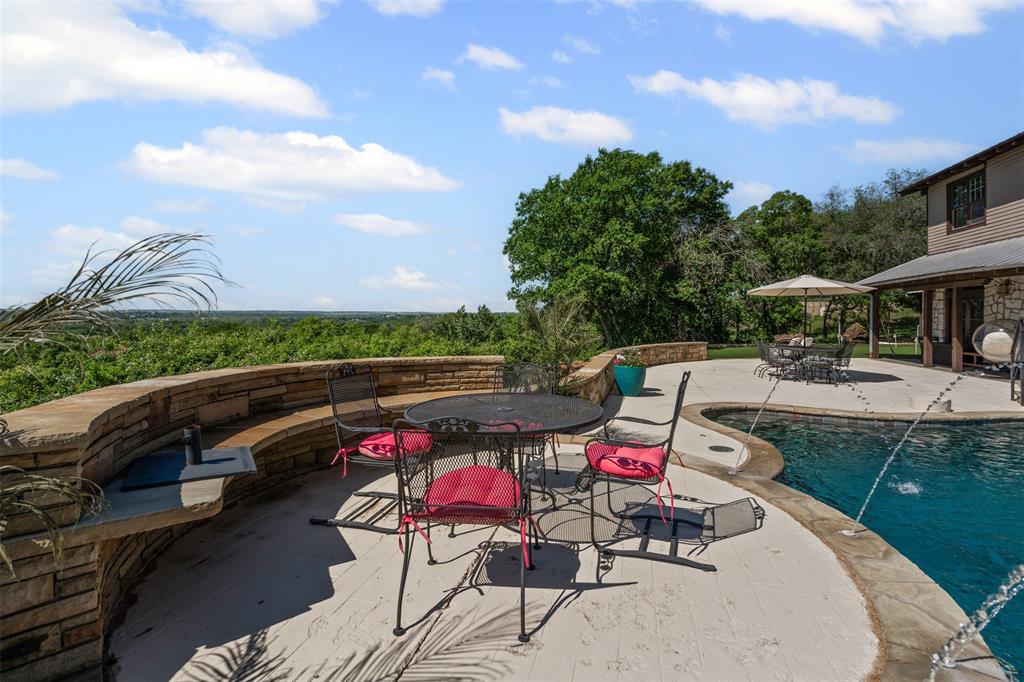 108 Dustin Circle Weatherford, TX 76087 - Photo 37 of 40