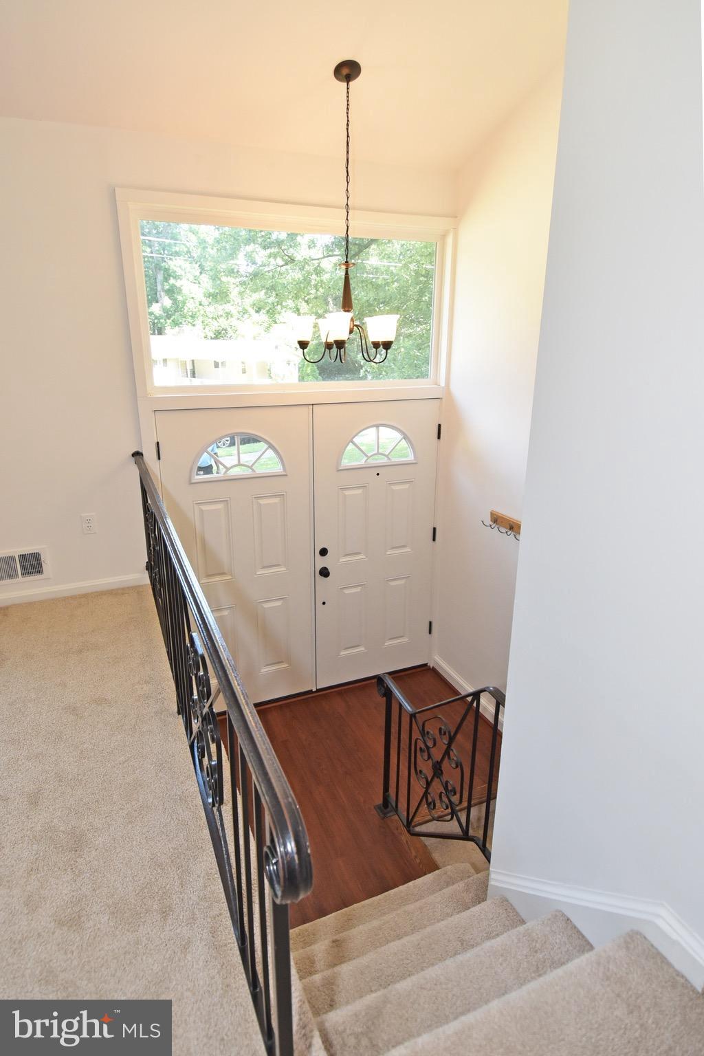8205 Springfield Village Drive Springfield, VA 22152 - Photo 3 of 30 Foyer