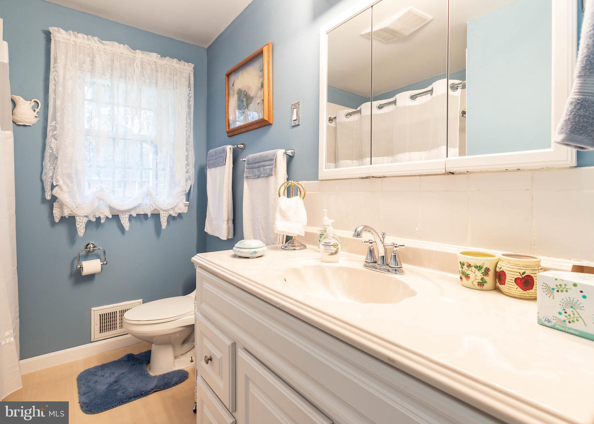 4037 High Point Road Ellicott City, MD 21042 - Photo 37 of 64 Full bath on main level