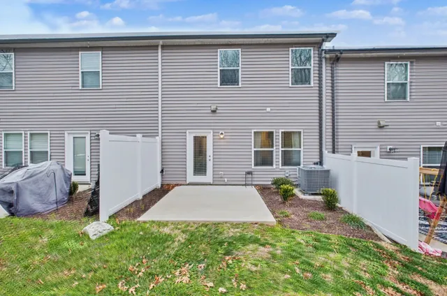 $2,100 | 1682 Denali Drive, Lebanon, TN 37087