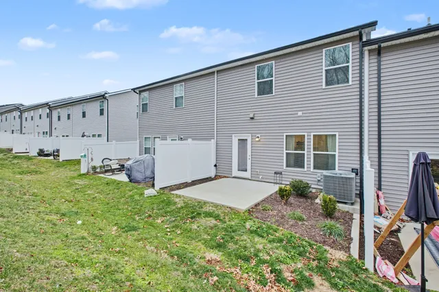 $2,100 | 1682 Denali Drive, Lebanon, TN 37087