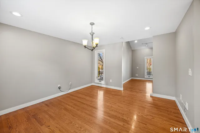 $575,000 | 21 Derek Lane, Windsor, CT 06095