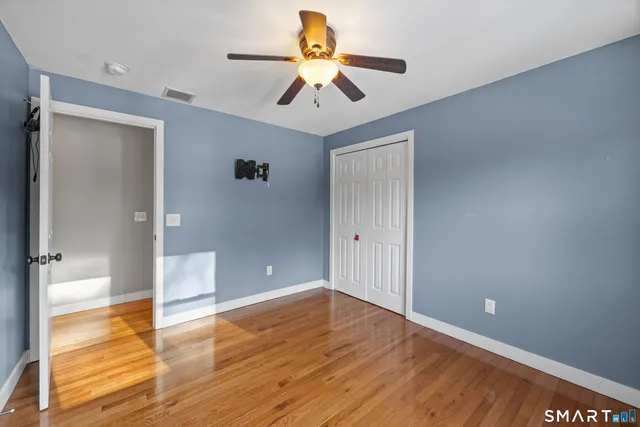 $575,000 | 21 Derek Lane, Windsor, CT 06095