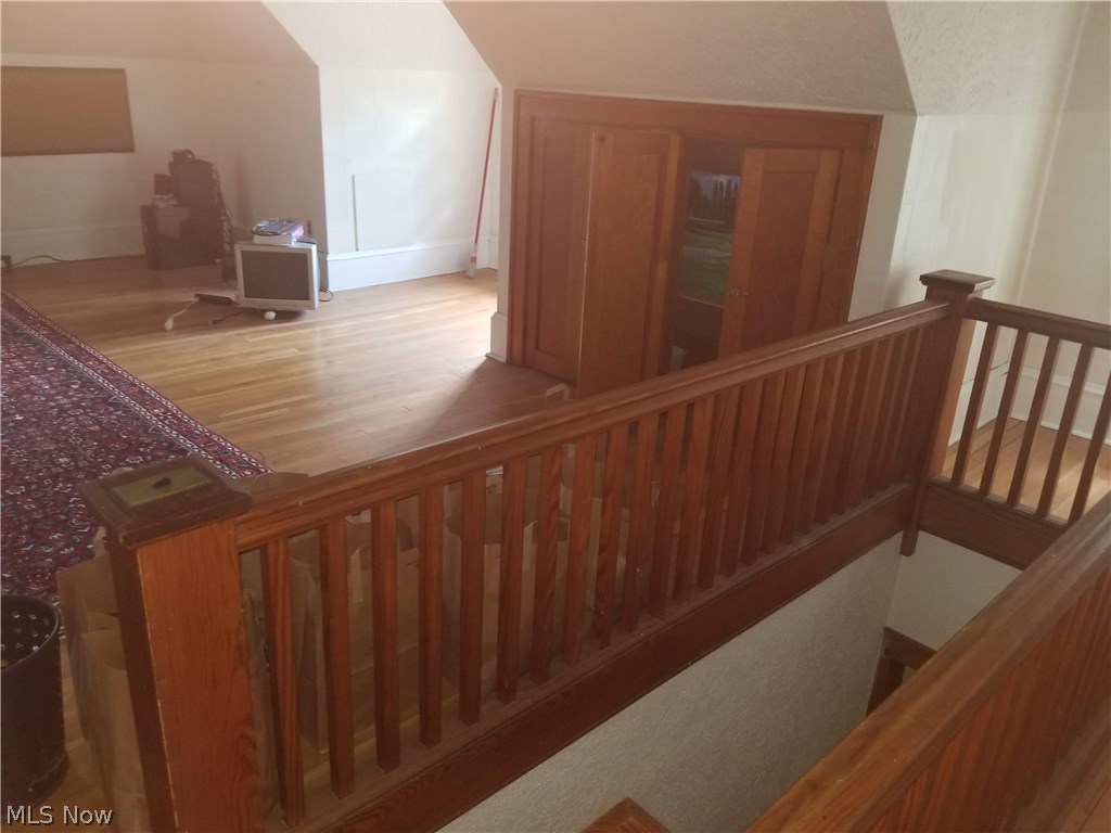 3070 Chadbourne Road Cleveland, OH 44120 - Photo 26 of 34
