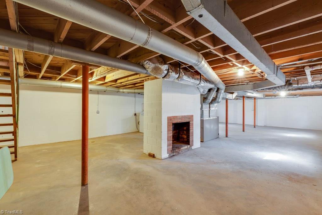 406 Kyle Road Winston-Salem, NC 27104 - Photo 25 of 30 Gallery Image 25