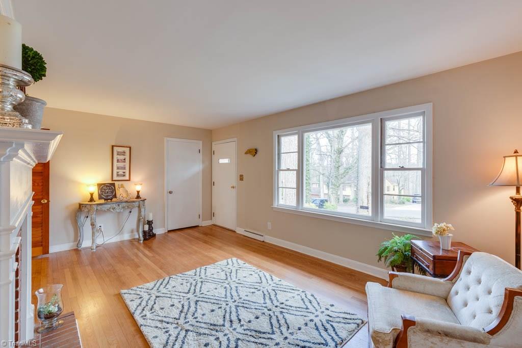 406 Kyle Road Winston-Salem, NC 27104 - Photo 4 of 30 Gallery Image 4