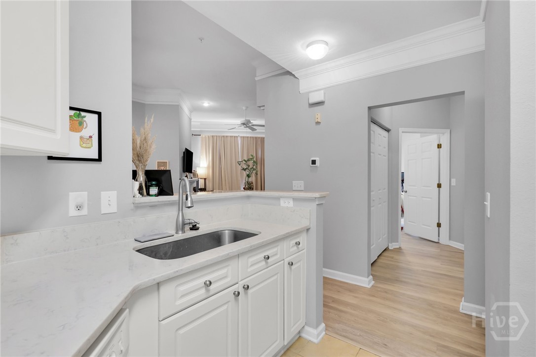 1733 Whitemarsh Way Savannah, GA 31410 - Photo 10 of 24