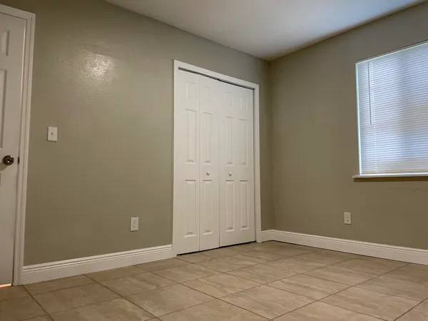 $1,600 | 5004 Killarney Avenue, Unit A, Fort Pierce, FL 34951