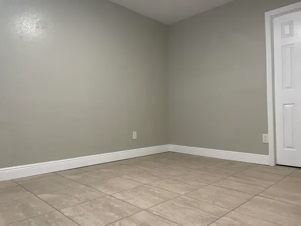 $1,600 | 5004 Killarney Avenue, Unit A, Fort Pierce, FL 34951