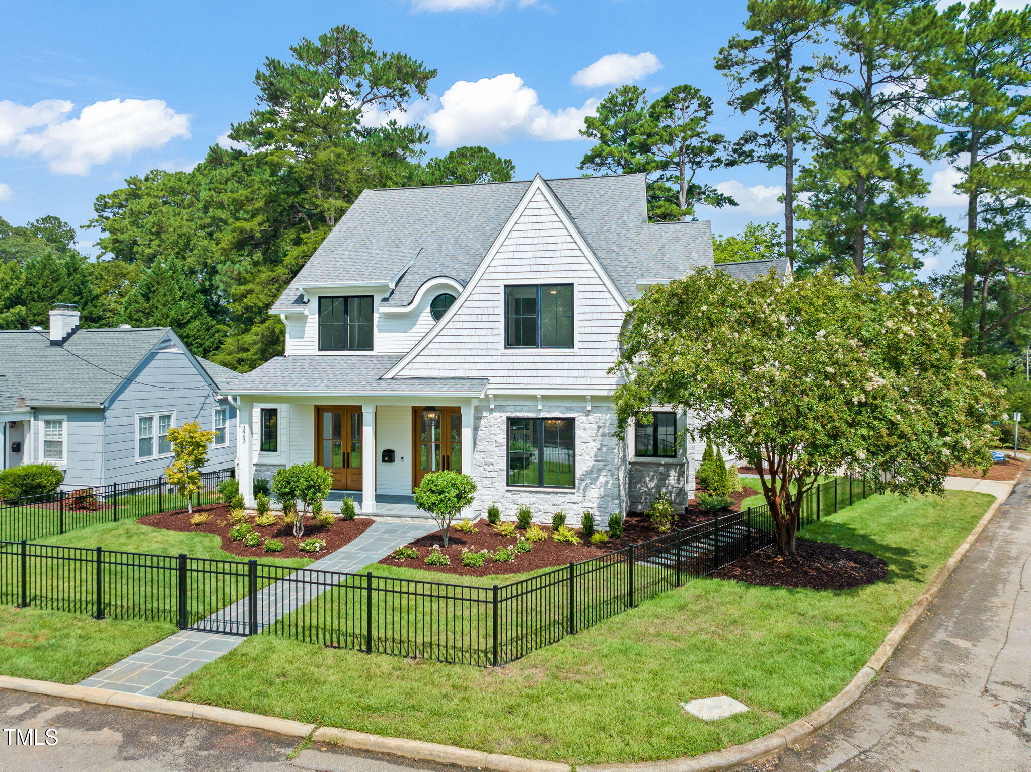 323 Hudson Street Raleigh, NC 27608 - Photo 2 of 52 2-web-or-mls-untitled-50