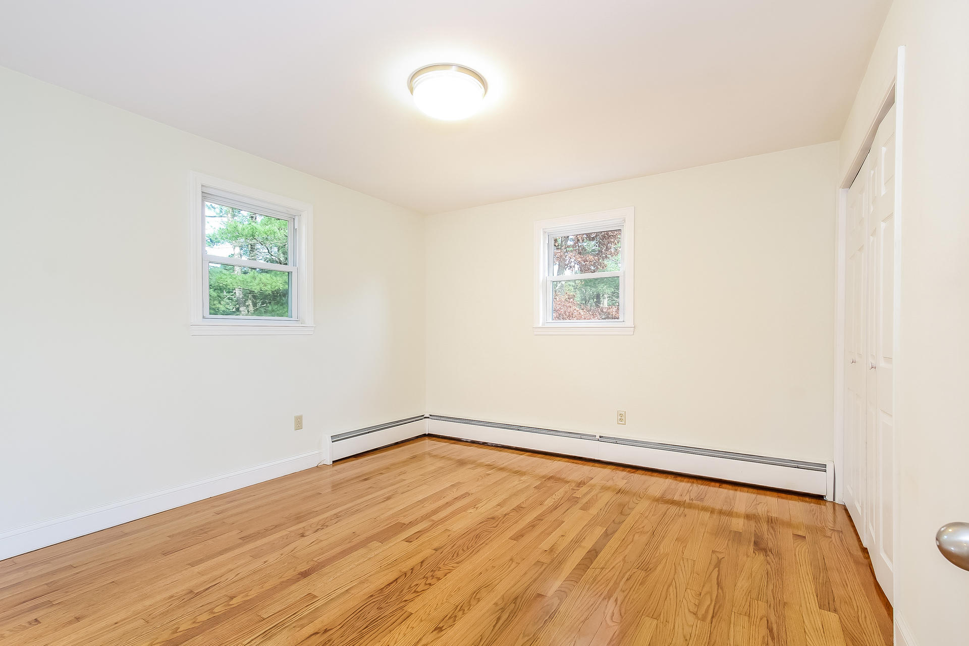 151 Federal Furnace Road Plymouth, MA 02360 - Photo 8 of 27 011-photo-master-bedroom-6519747