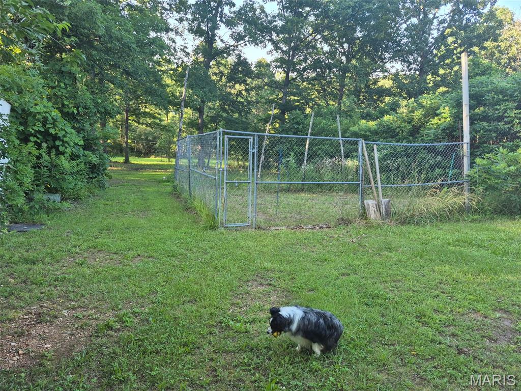 169 Clover Lane Bourbon, MO 65441 - Photo 4 of 12