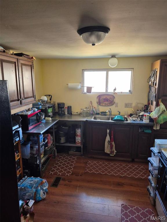 169 Clover Lane Bourbon, MO 65441 - Photo 7 of 12