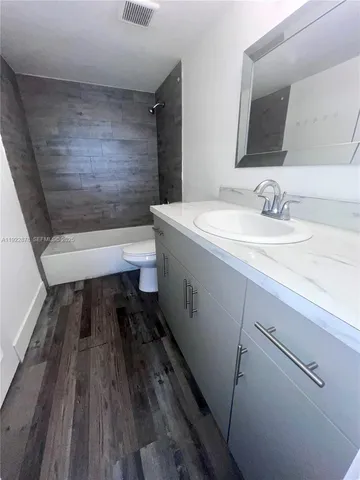 $2,200 | 6715 West 26th Drive, Unit 2036, Hialeah, FL 33016