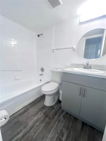 $2,200 | 6715 West 26th Drive, Unit 2036, Hialeah, FL 33016