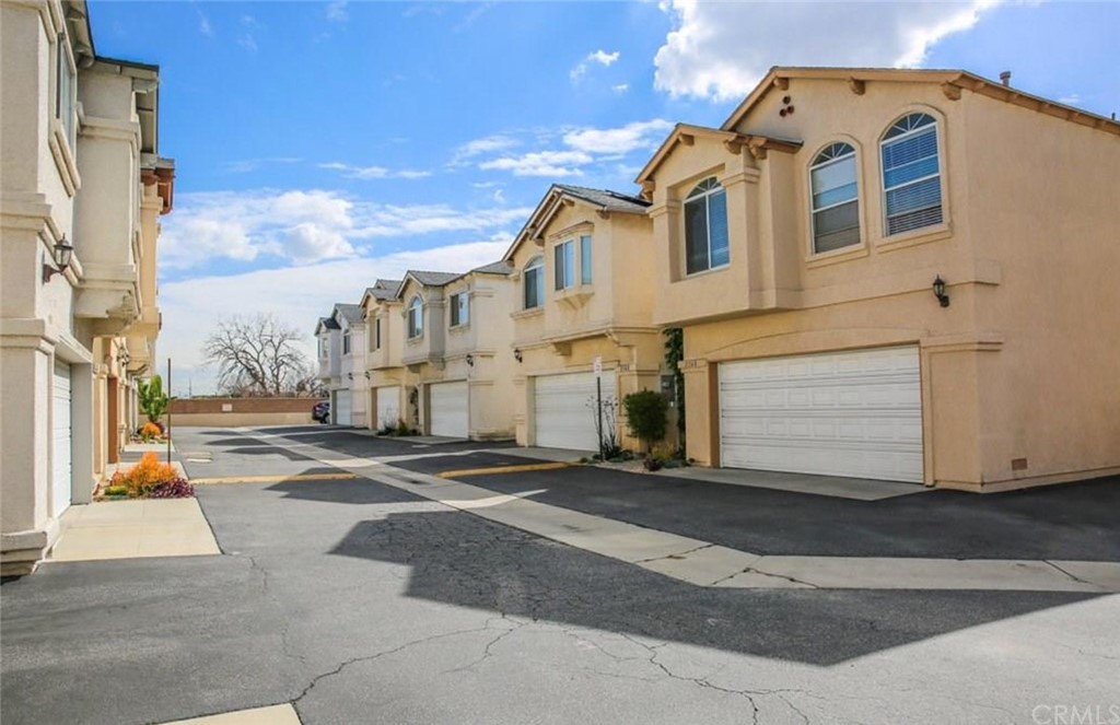 2368 Austinbrook Court Lomita, CA 90717 - Photo 2 of 2