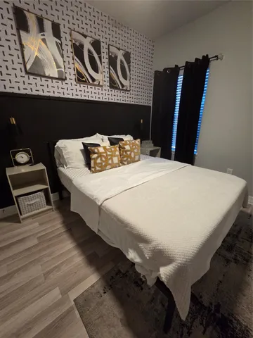 $1,600 | 7823 Gladstone Street, Unit A5, Houston, TX 77051