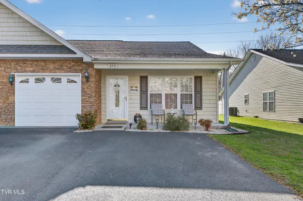 $205,000 | 259 Sapling Grove Court, Bristol, VA 24201