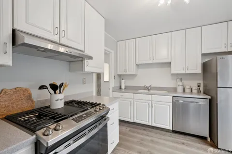 $799,000 | 1174 Bowdoin Street, San Francisco, CA 94134