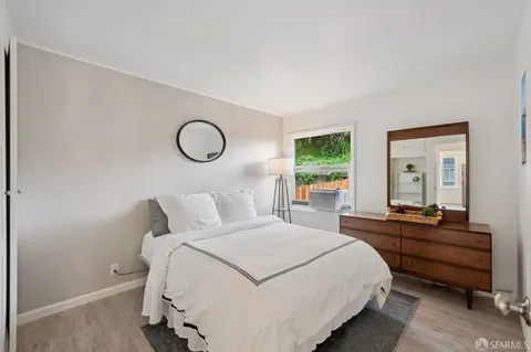 $799,000 | 1174 Bowdoin Street, San Francisco, CA 94134