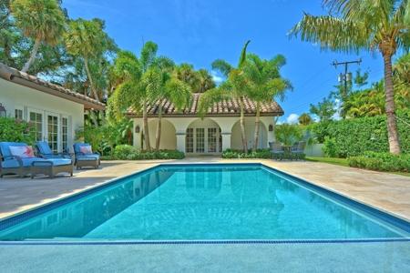 1115 Banyan Road Boca Raton, FL 33432 - Photo 7 of 30 N2Go07