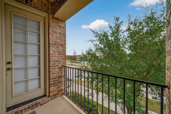 $3,495 | 722 Imperial Boulevard, Sugar Land, TX 77498