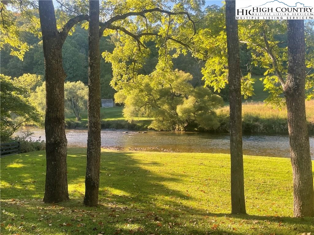 Stoney Brook Drive Lansing, NC 28643 - Photo 9 of 25 a view of an ocean from a yard
