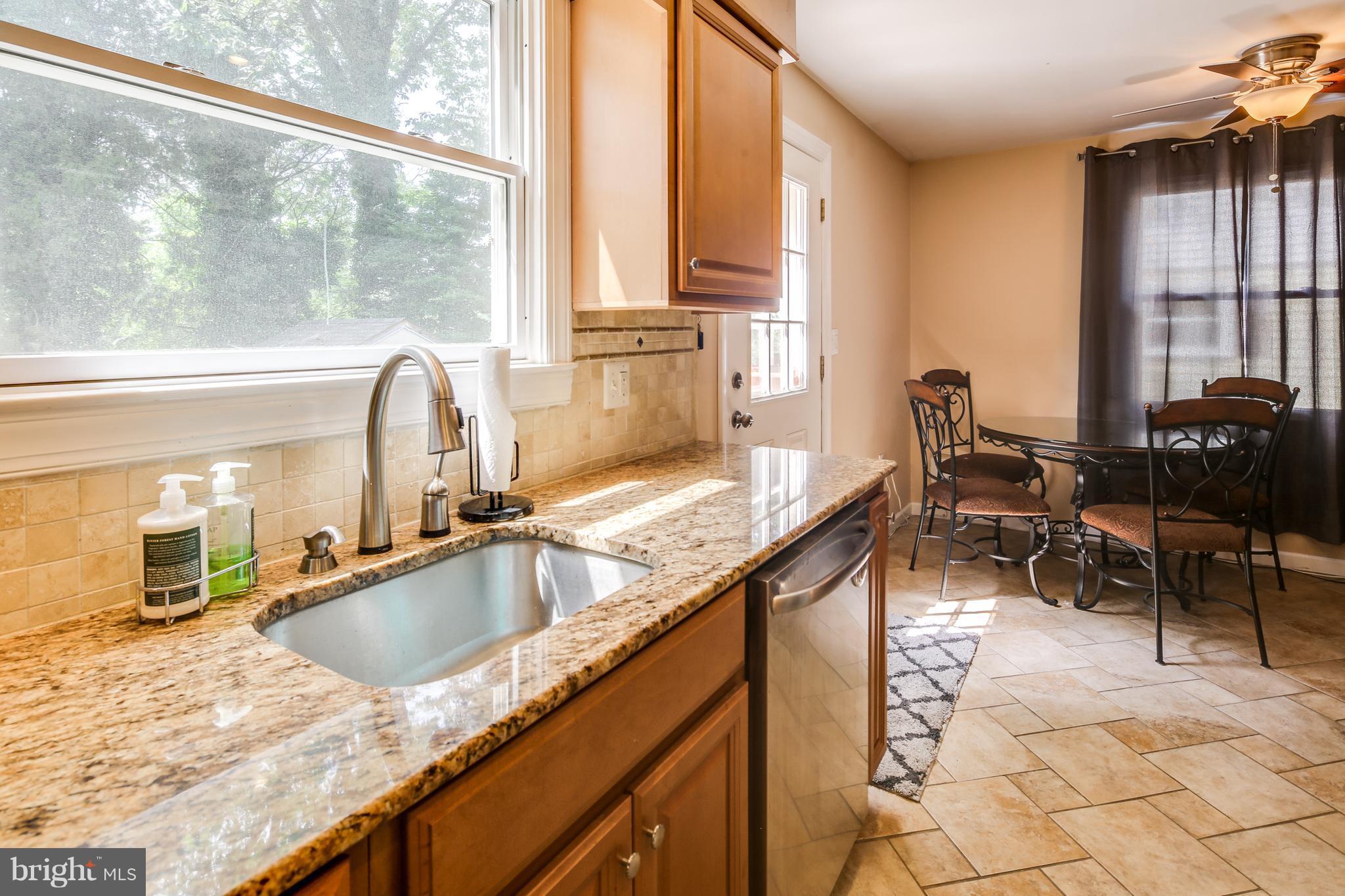 808 Templecliff Road Baltimore, MD 21208 - Photo 11 of 24 Kitchen