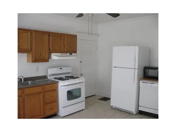 $1,250 | 22 West Katherine Avenue, Washington, PA 15301
