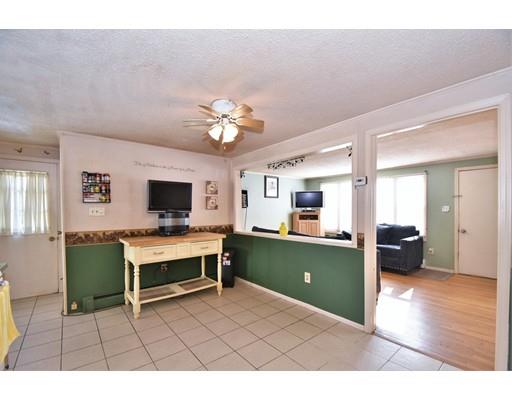 13 Pearl Road Billerica, MA 01821 - Photo 4 of 22