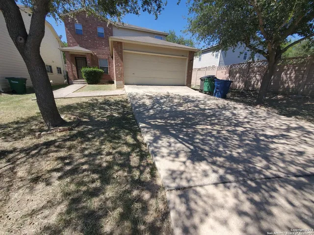 $1,795 | 1411 Ambush Creek, San Antonio, TX 78245