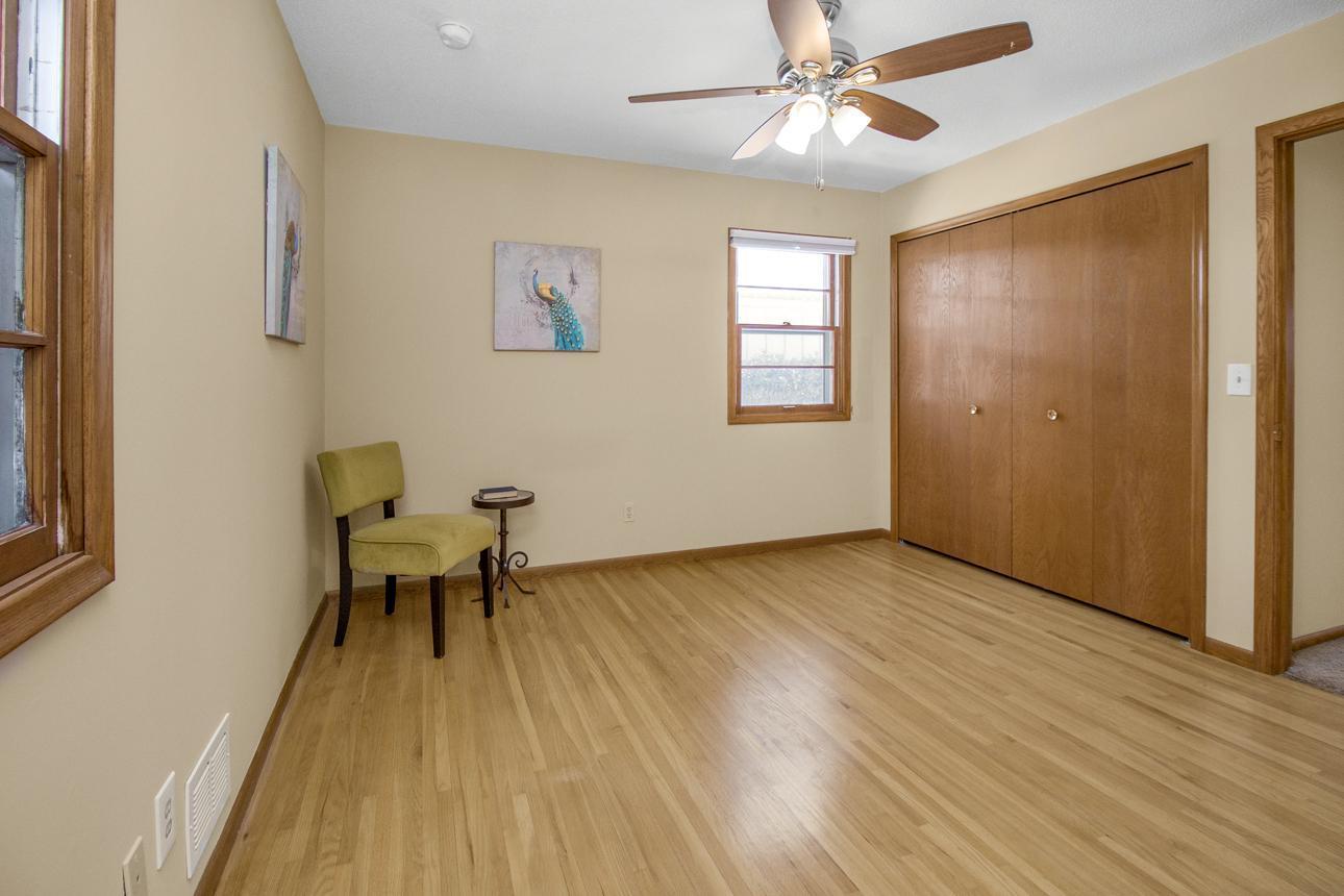 7064 Glenross Road Woodbury, MN 55125 - Photo 21 of 44