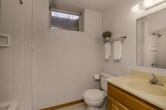 $379,900 | 7064 Glenross Road, Woodbury, MN 55125