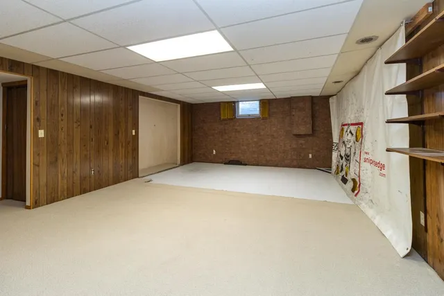 $379,900 | 7064 Glenross Road, Woodbury, MN 55125