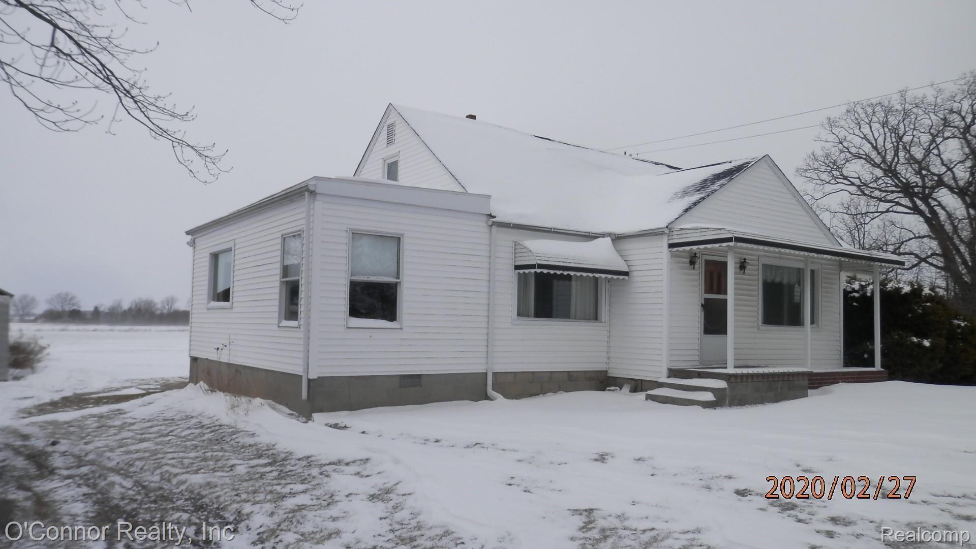 6393 Sterling Road Yale, MI 48097 - Photo 15 of 15 P2270016.JPG