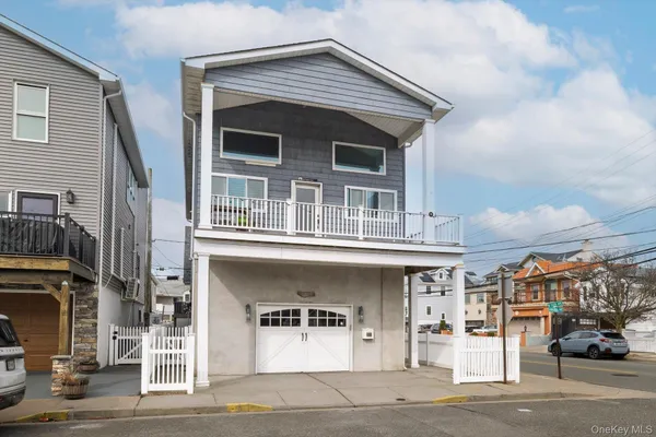 $1,098,000 | 105 Virginia Avenue, Long Beach, NY 11561