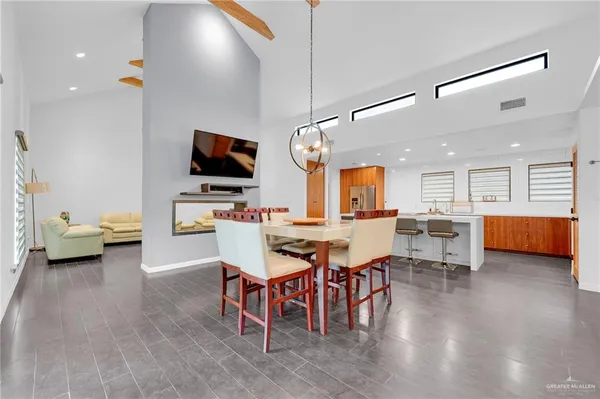 $2,400 | 2411 Holland Avenue, Edinburg, TX 78539