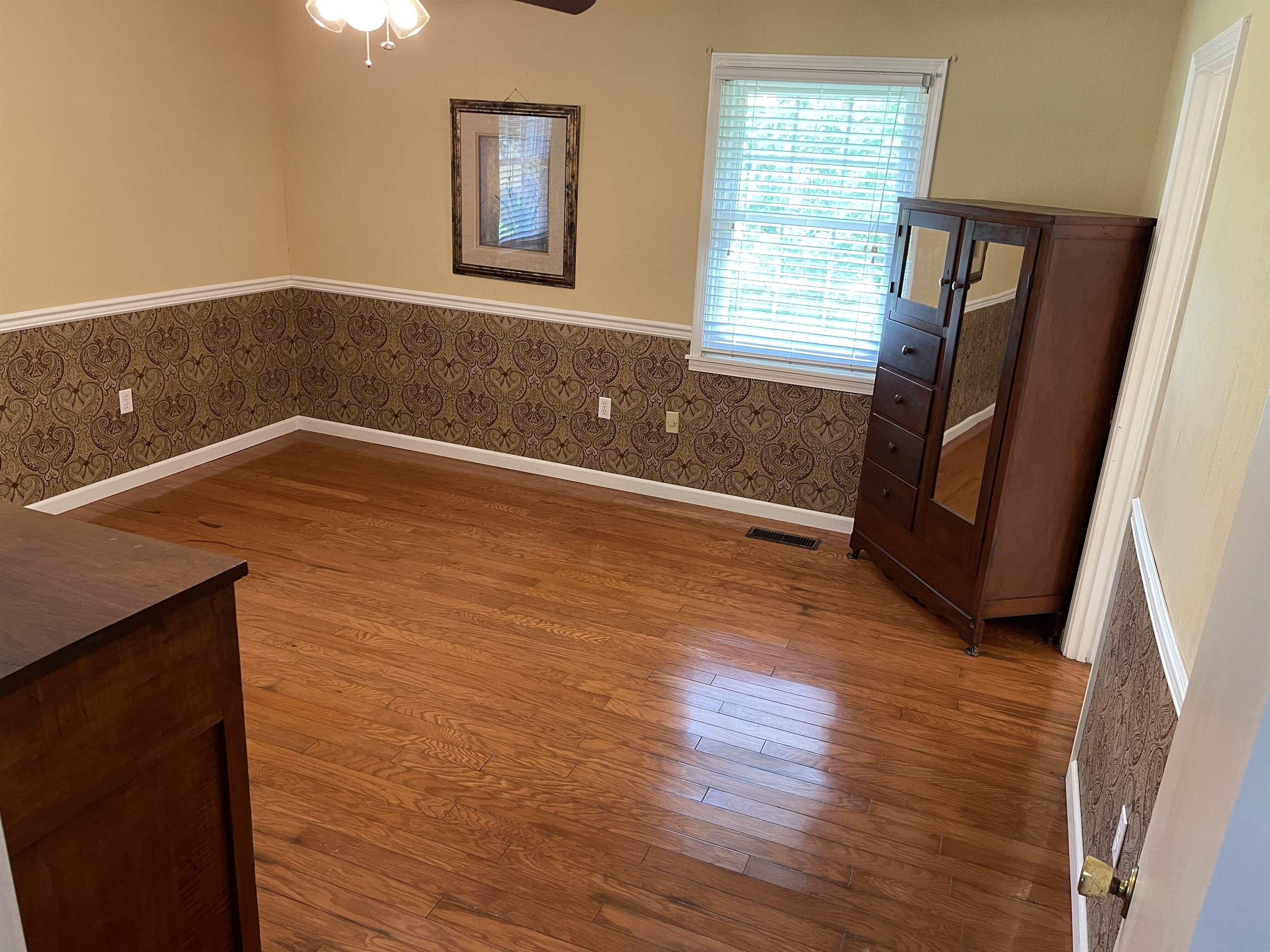 1088 Rose Creek Road Selmer, TN 38375 - Photo 17 of 40 Gallery Image 17