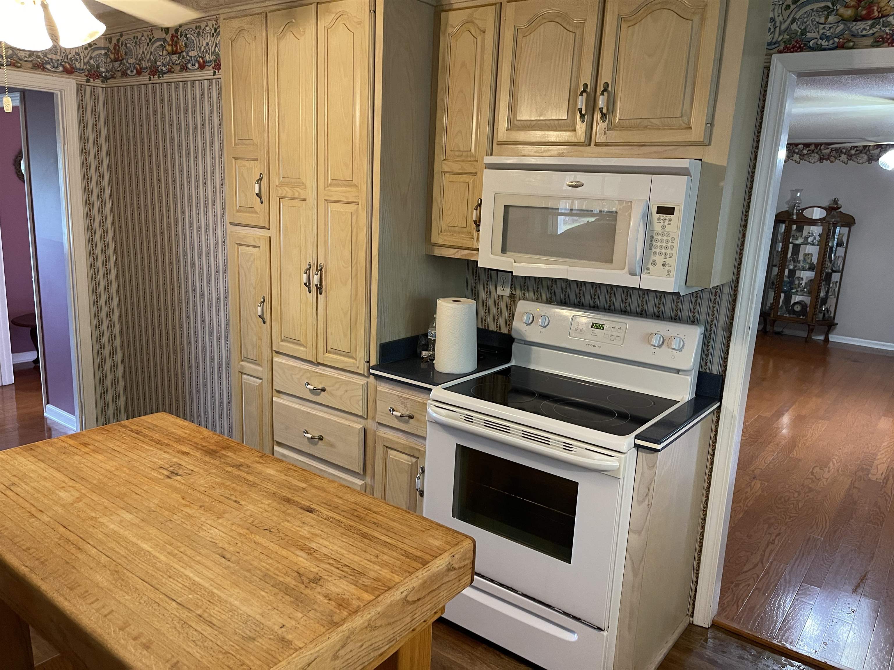1088 Rose Creek Road Selmer, TN 38375 - Photo 10 of 40 Gallery Image 10