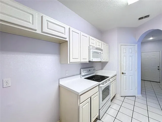 $230,000 | 7147 Yacht Basin Avenue, Unit 115, Orlando, FL 32835