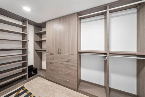 $2,389,000 | 1201 20th Street, Unit 304, Miami Beach, FL 33139