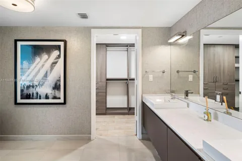 $2,389,000 | 1201 20th Street, Unit 304, Miami Beach, FL 33139