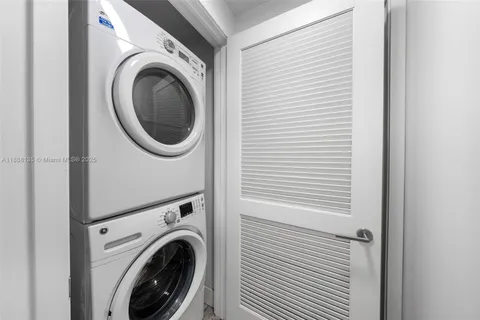 $2,389,000 | 1201 20th Street, Unit 304, Miami Beach, FL 33139