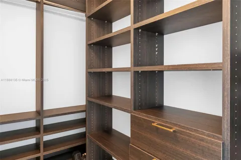 $2,389,000 | 1201 20th Street, Unit 304, Miami Beach, FL 33139