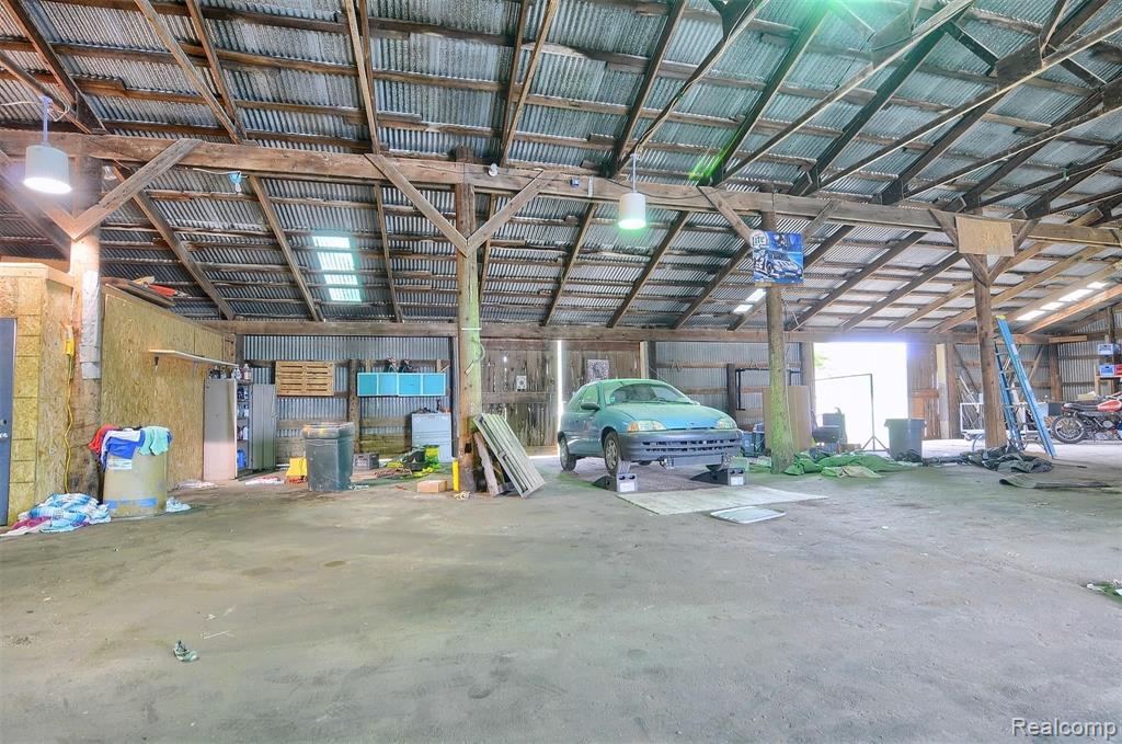8280 Farley Road Pinckney, MI 48169 - Photo 32 of 39